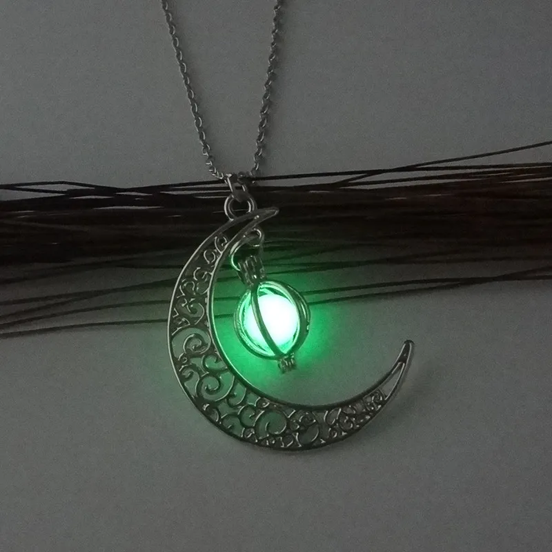 1636808394752-1.webp Luminous Moon Stone Healing Pendant Necklace - Image 3